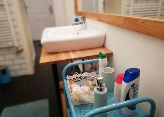 New - Super Super * Budapesta