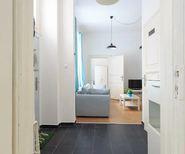 New - Super Super Apartament